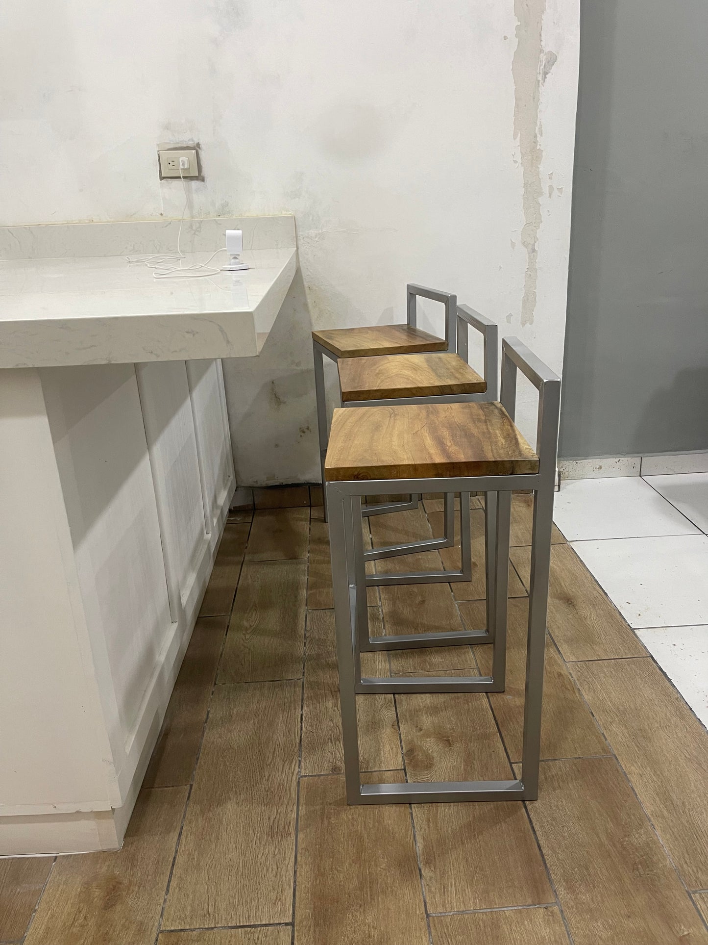 Banco Victoria Metal/Madera